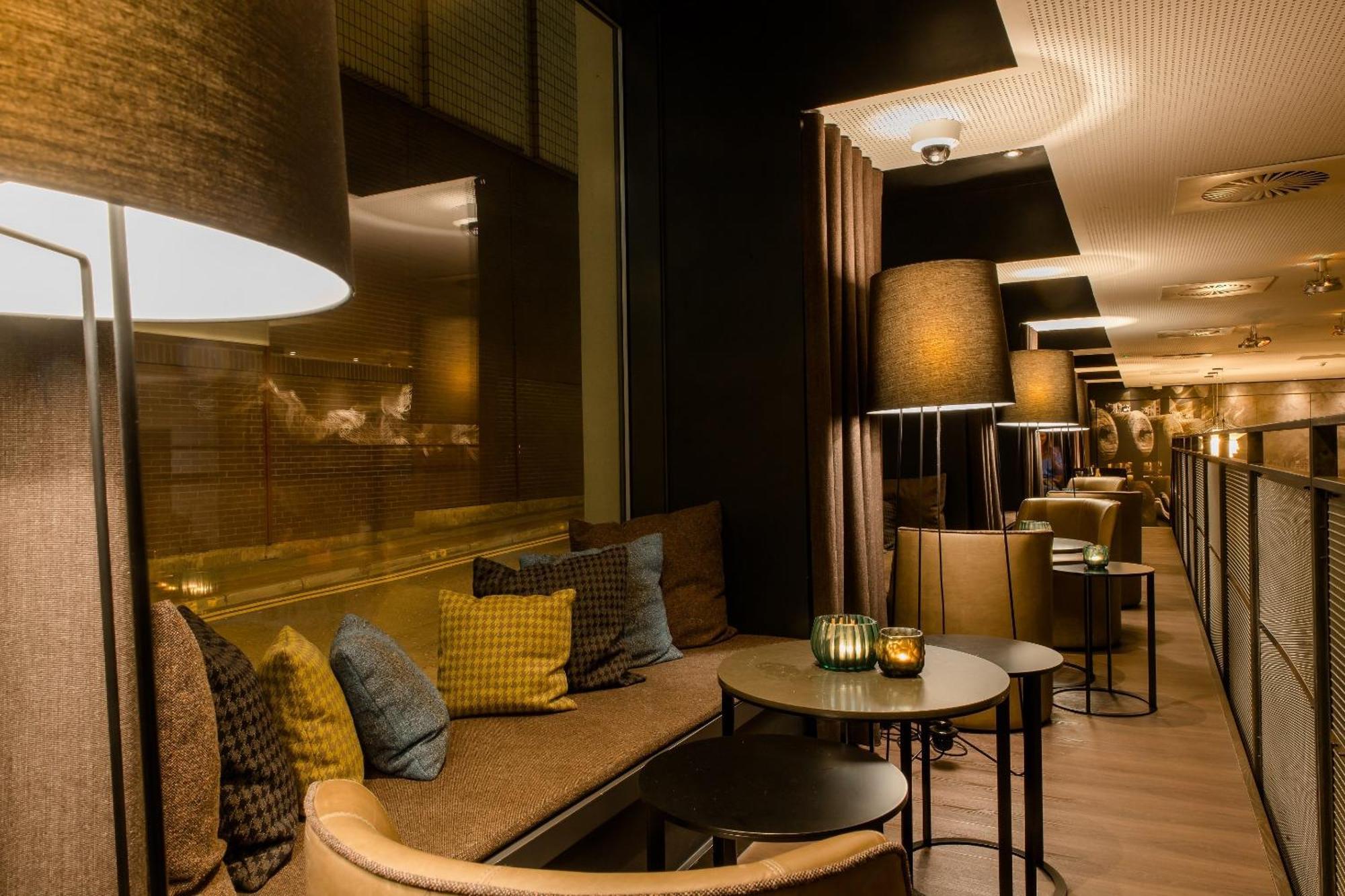 One Manchester-royal Exchange Hotel 3*